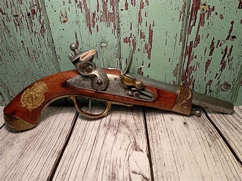 replica napoleonic pistol made in spain|Napoleon pistol made by Gribeauval, 1806 .